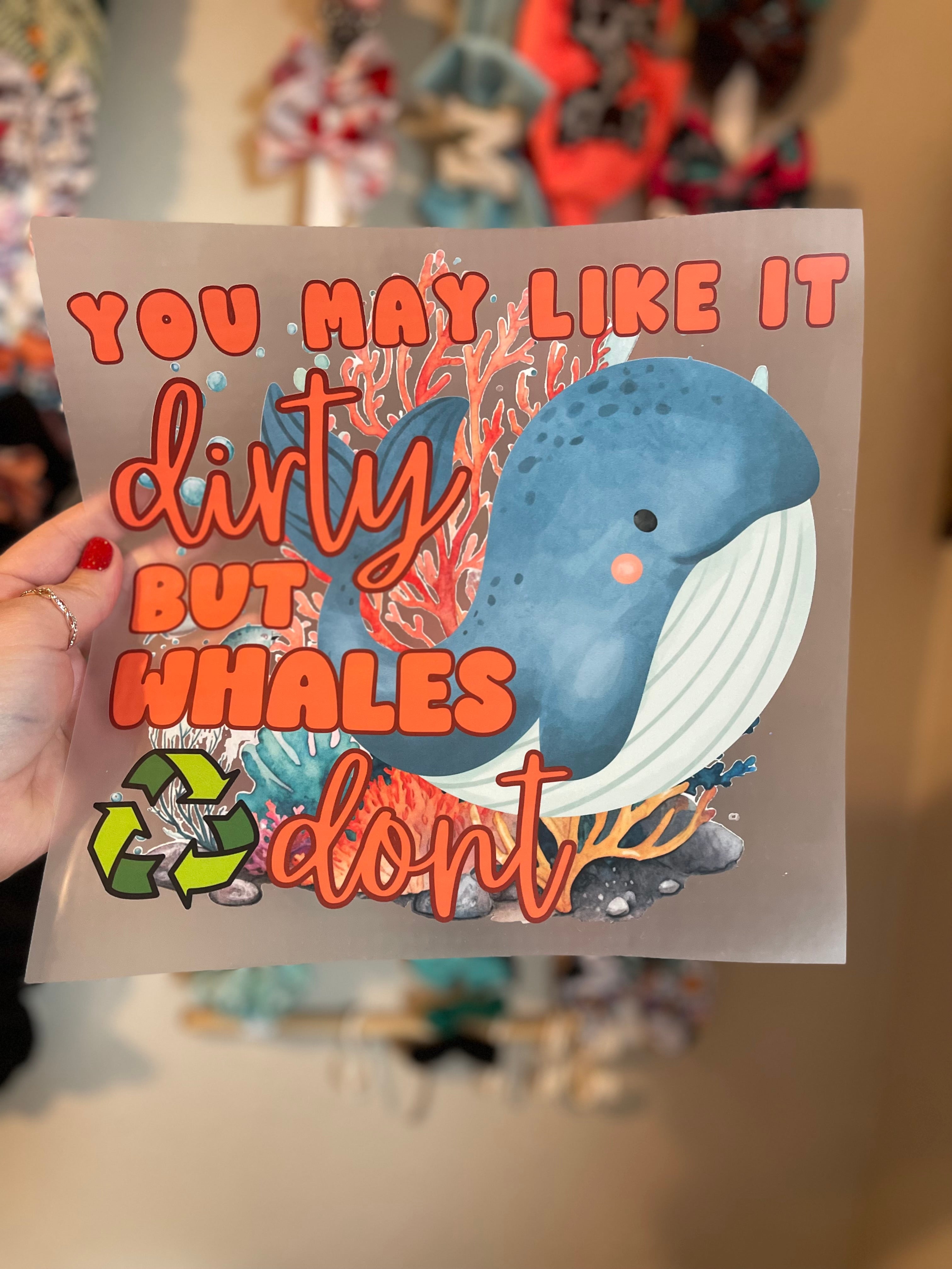 Recycling whale (adult)