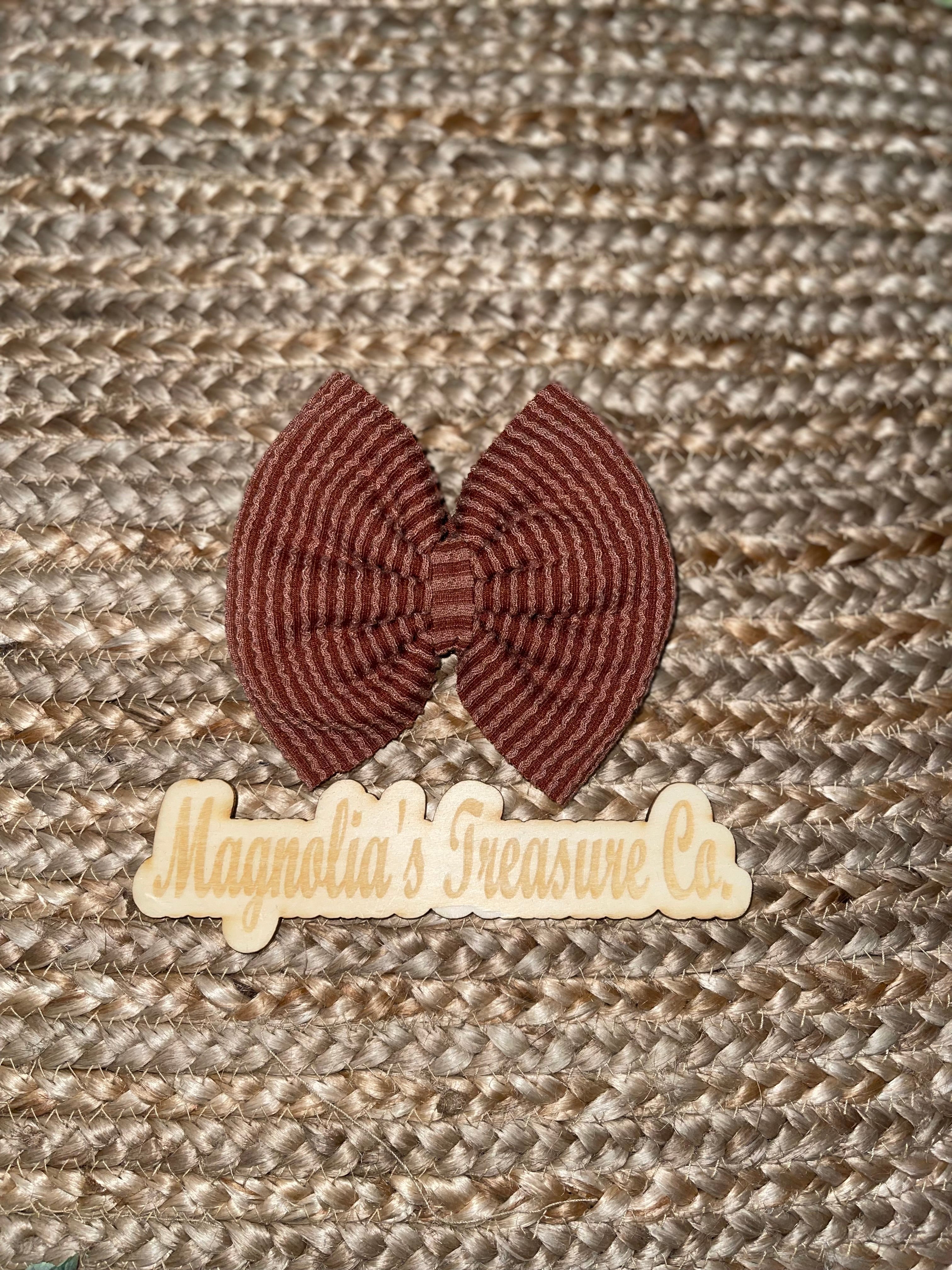 Brown bow