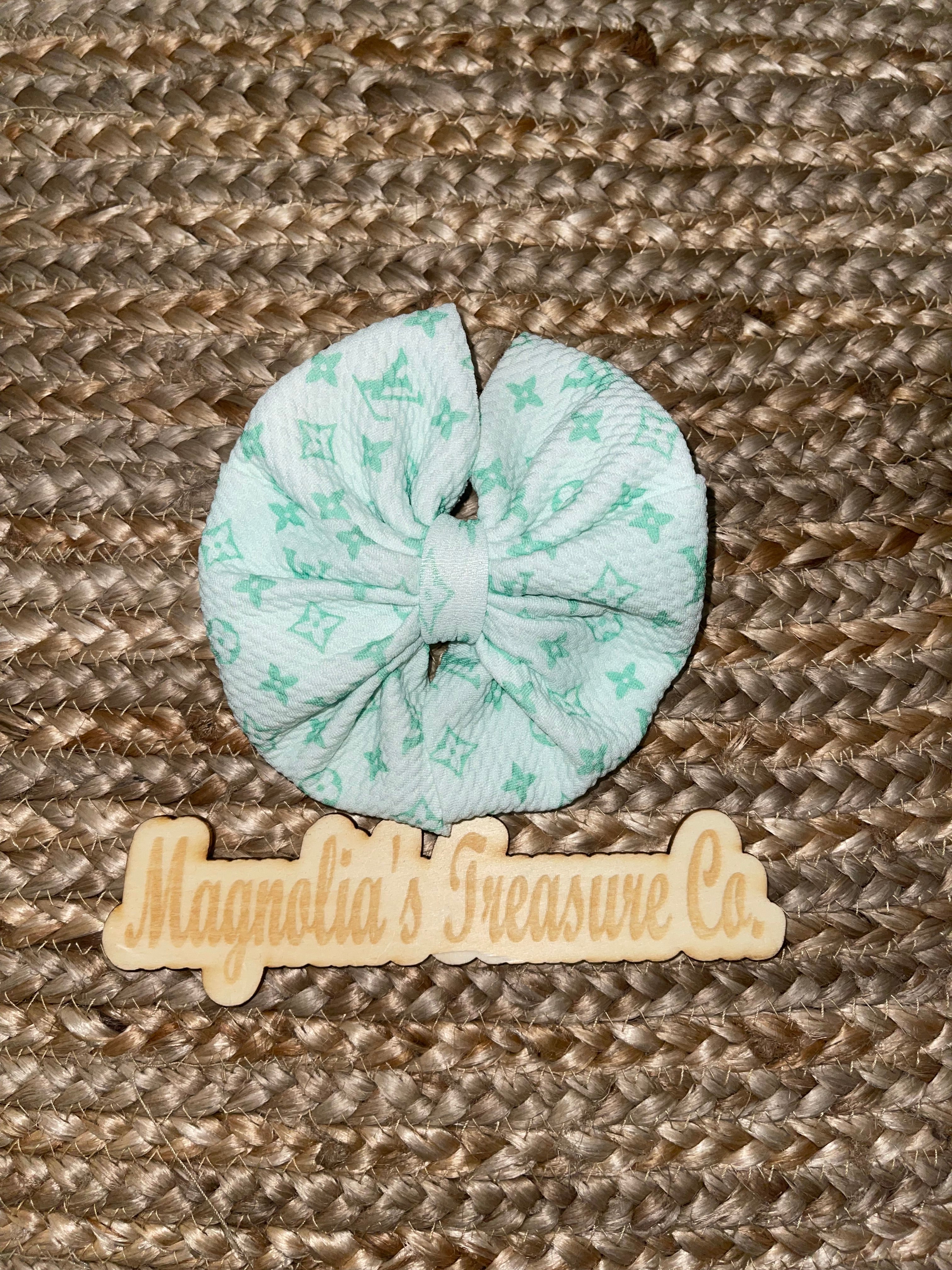 Light green boo-g bows